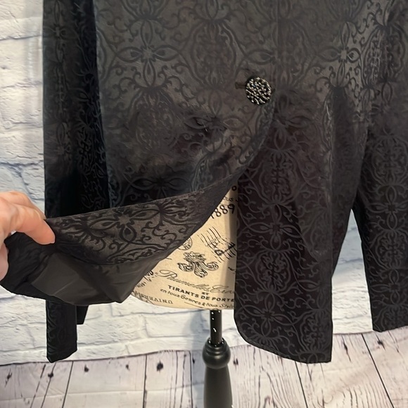 Chico’s Brocade Jacket Blazer Beaded Buttons Black Chicos Size 3 XL - Picture 4 of 8